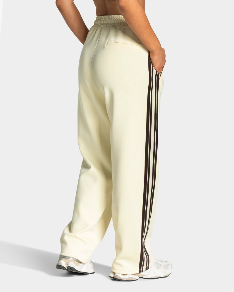 Pantalon de jogging Straight Leg Club « Butter Yellow »