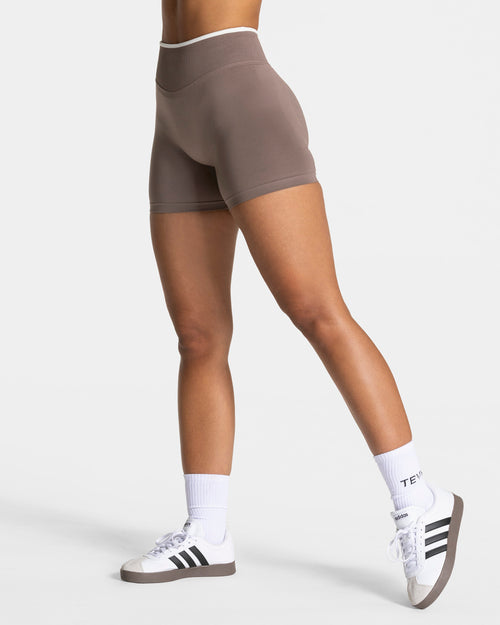 Short Contrastline Sculpt scrunch « moka »