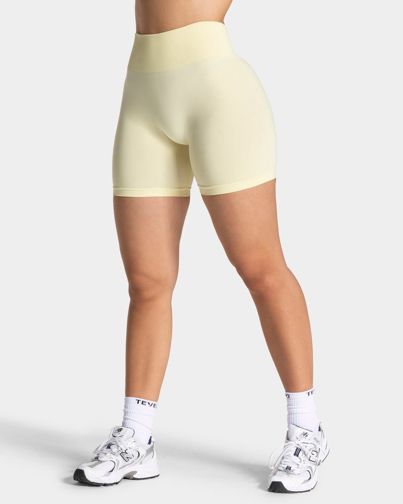 Short Covert Scrunch Timeless Pro « Butter Yellow »