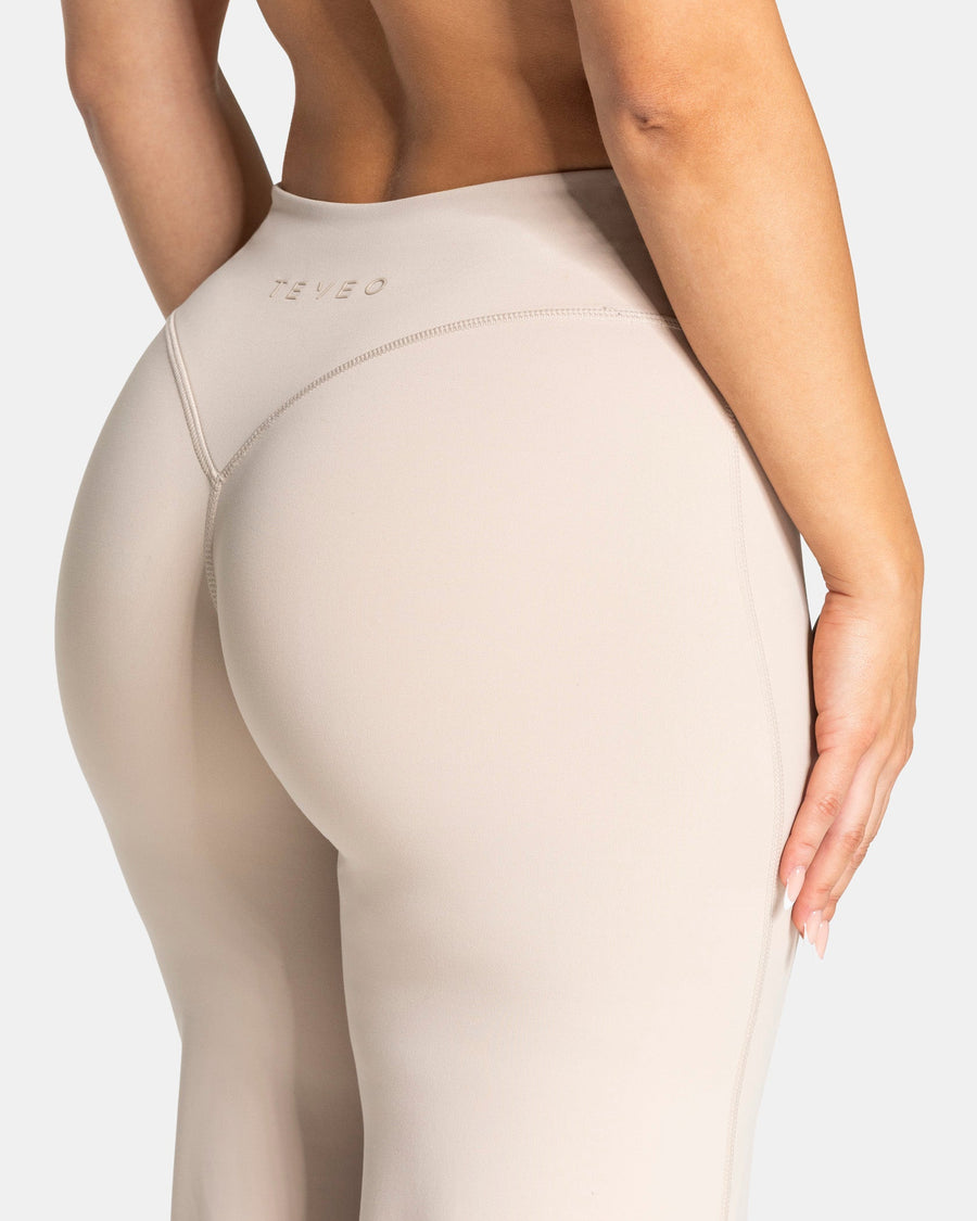 pantalon à jambe droite et coupe longue Allrounder « Cream »