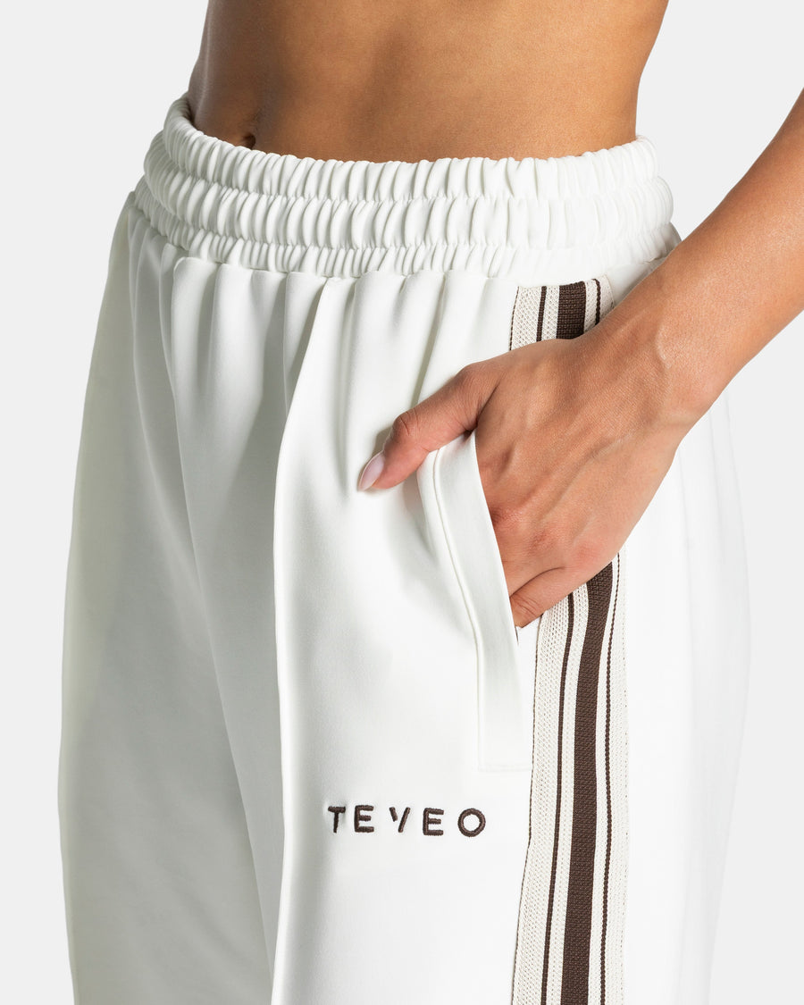 Pantalon de jogging Straight Leg Club « blanc cassé »