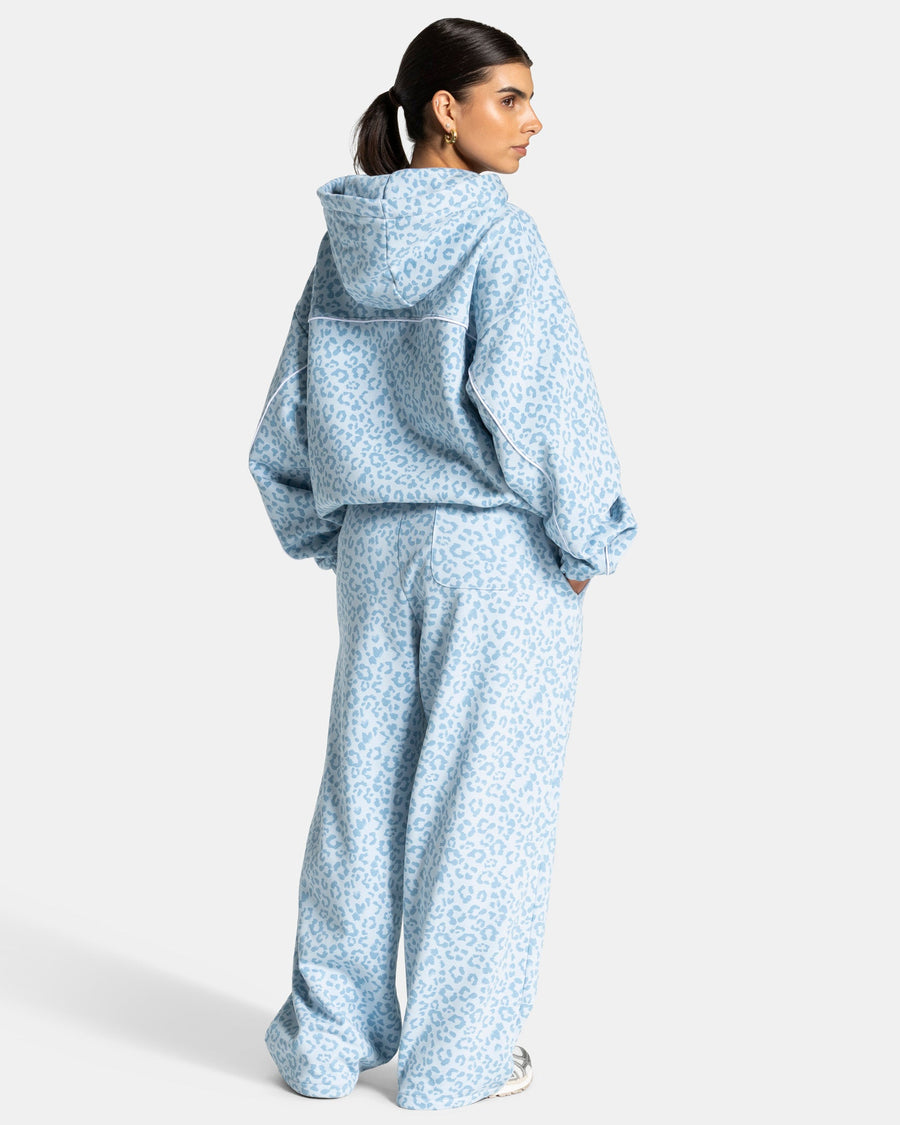 Sweat à capuche Contrastline « Léopard bleu layette »