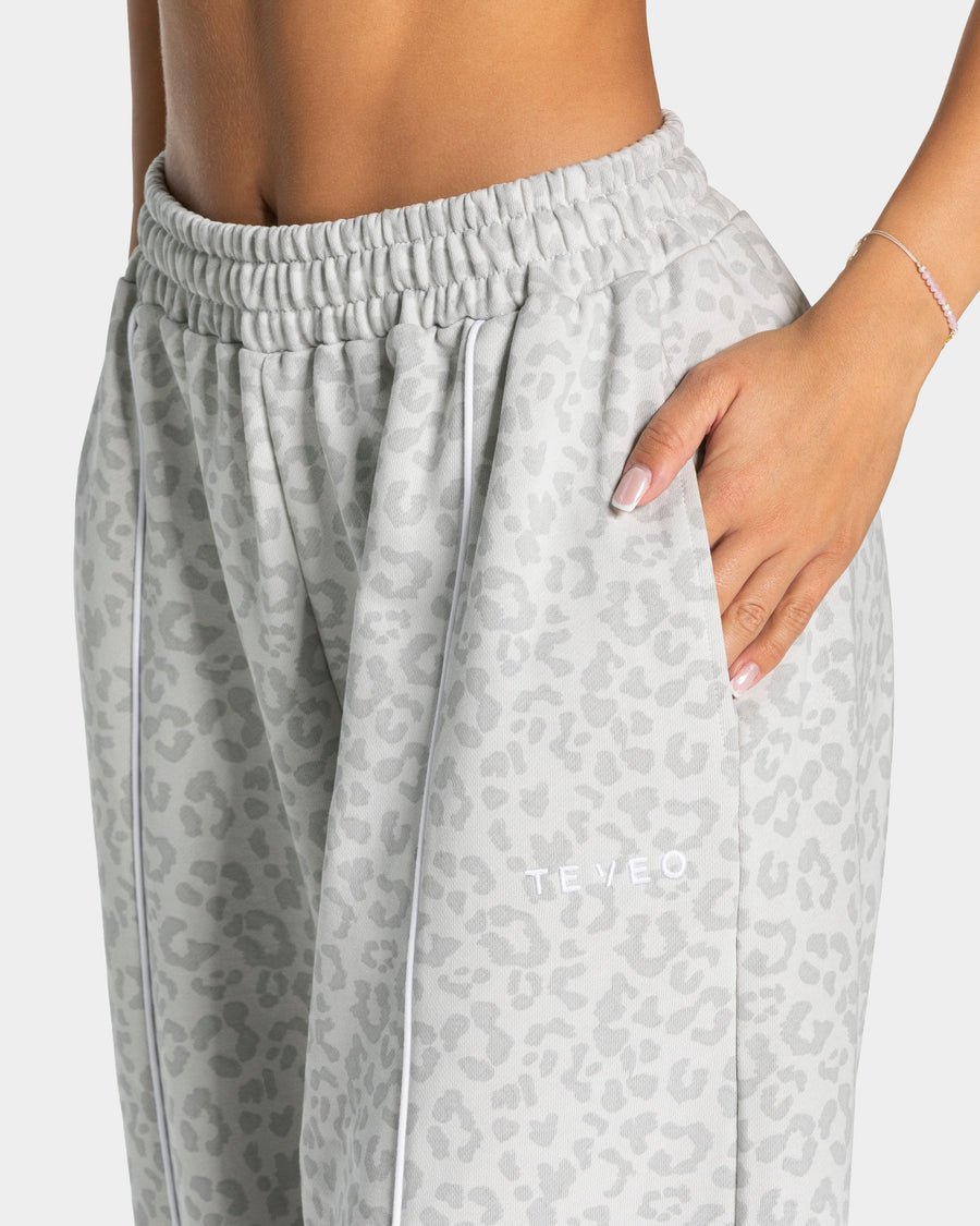 Pantalon de jogging Wide Leg Contrastline « léopard gris clair »