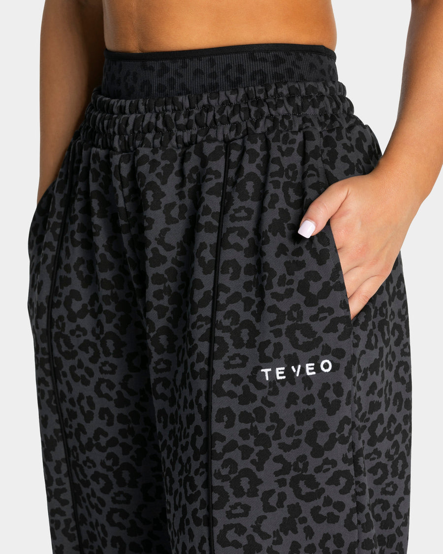 Pantalon de jogging Wide Leg Contrastline « léopard noir »
