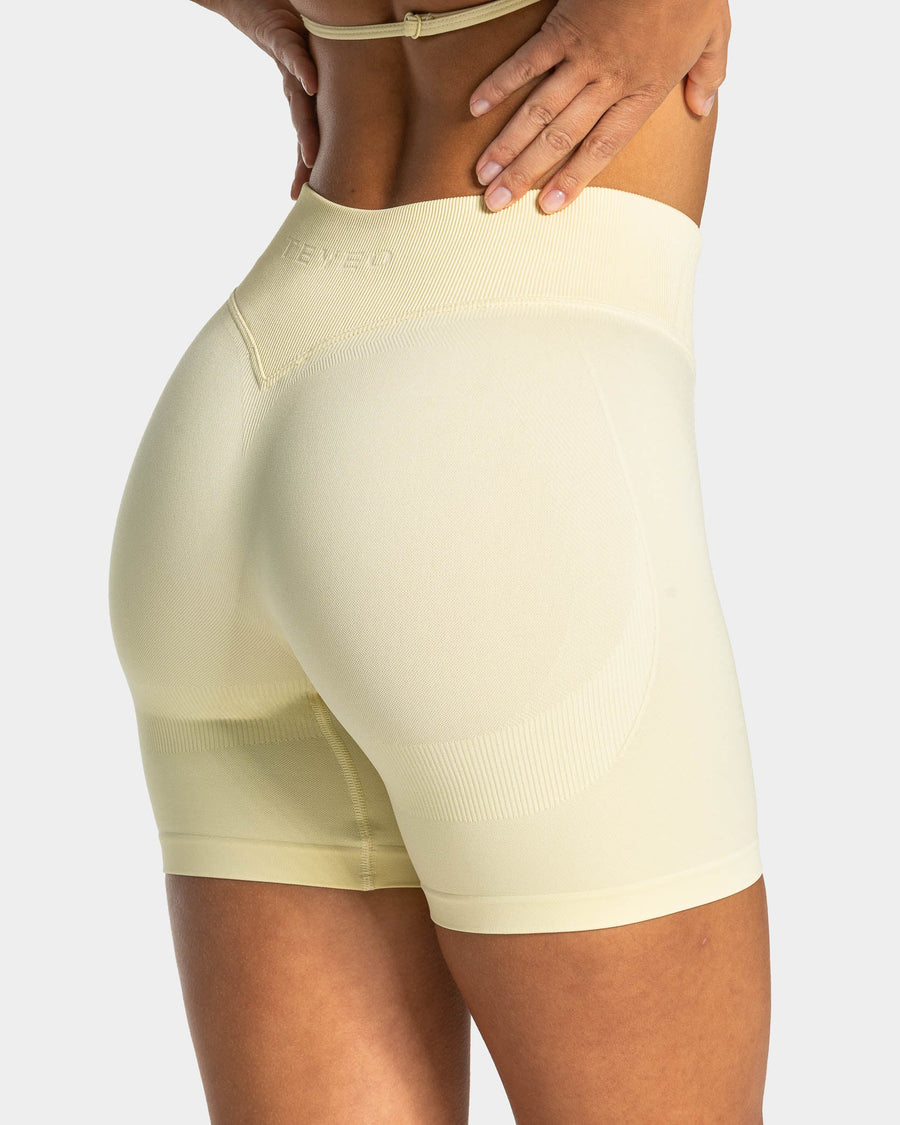 Short Lift « Butter Yellow »