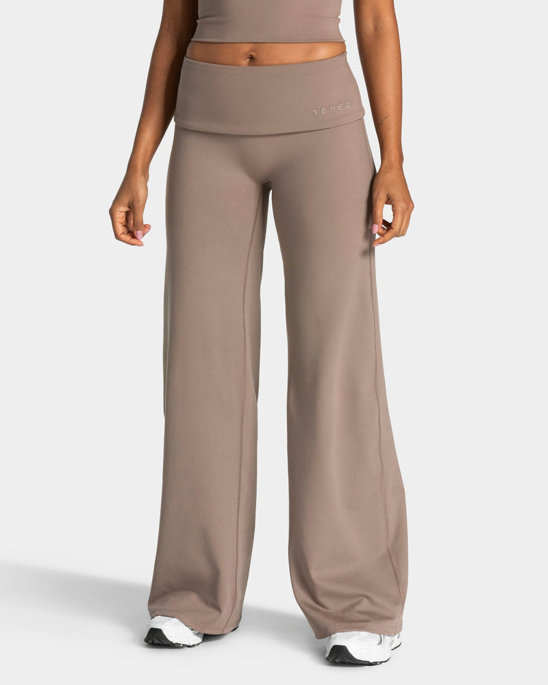 Pantalon à jambe droite Mellow Fold Over Regular « moka »
