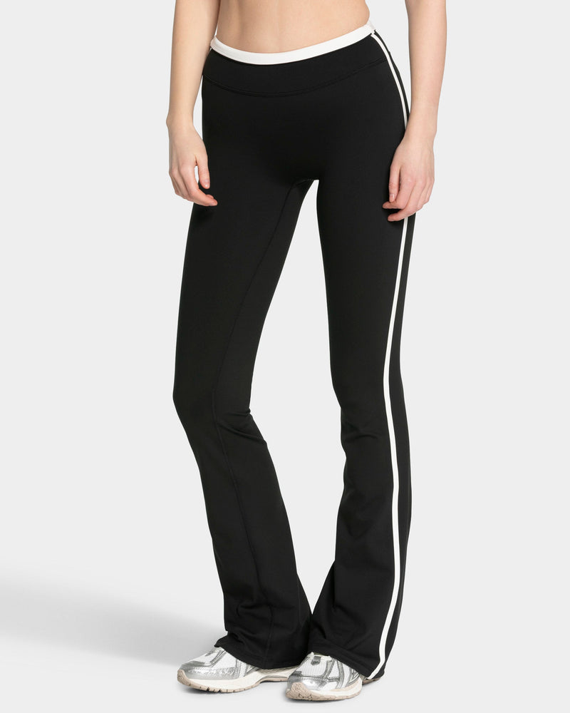 Legging évasé standard Soft « Noir »