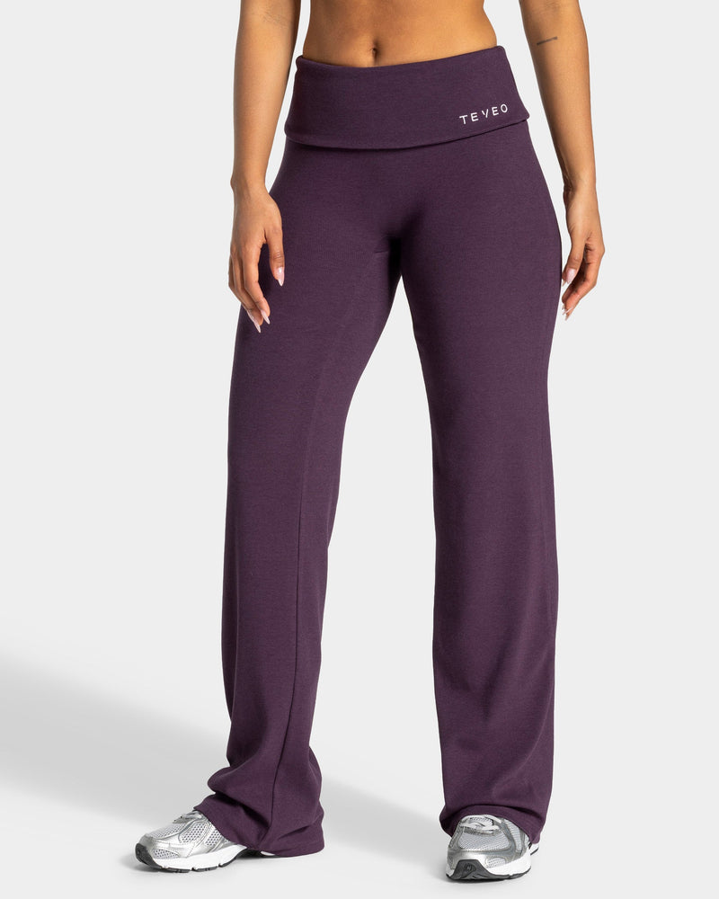 Pantalon côtelé à jambe droite longue Soft Foldover « Blackberry »