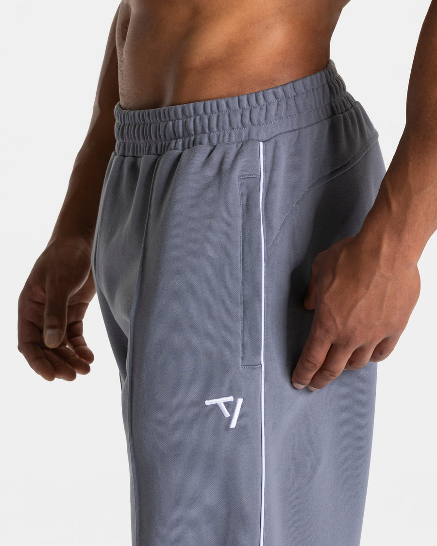 Pantalon de jogging Contrastline Straight Leg « argenté-blanc »