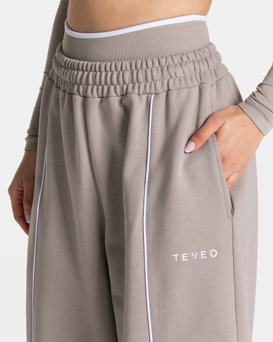 Pantalon de jogging Contrastline Wide Leg « stone »