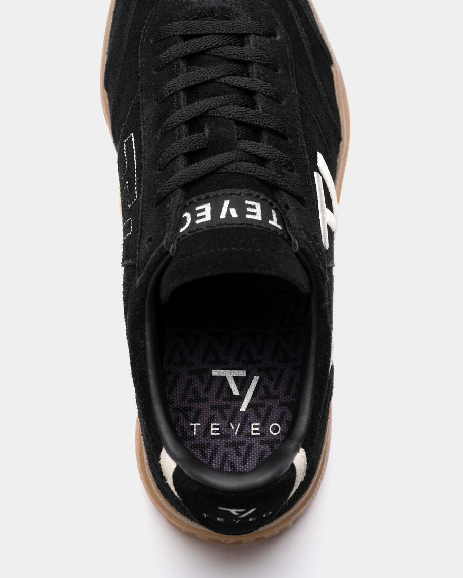 Baskets Classic Femme « noir/blanc cassé »