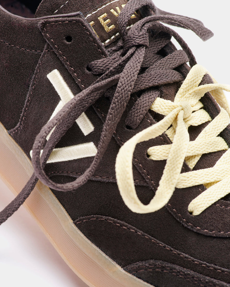 Baskets Classic Femme « Dark Chocolate/Butter Yellow »
