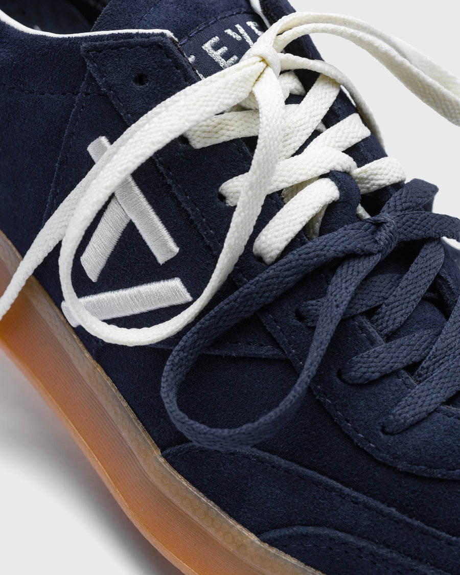 Baskets Classic Femme « Midnight/blanc cassé »