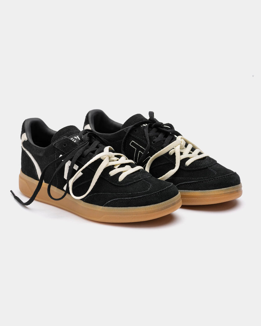 Baskets Classic Femme « noir/blanc cassé »