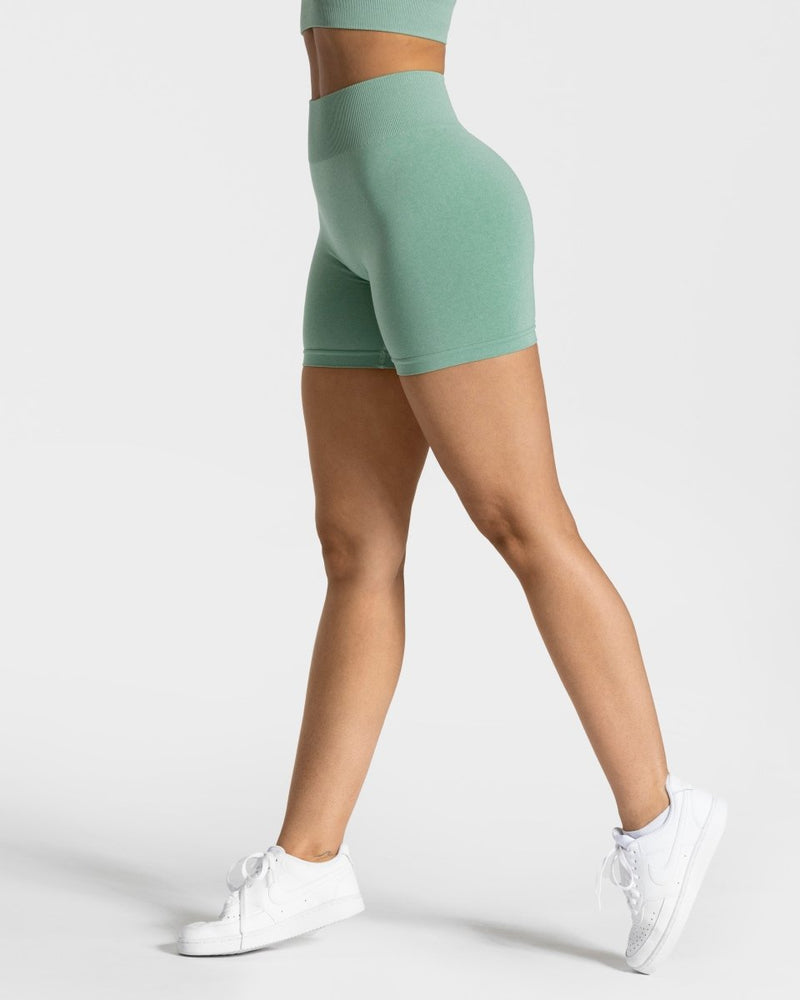 Short Timeless Scrunch « vert sauge »