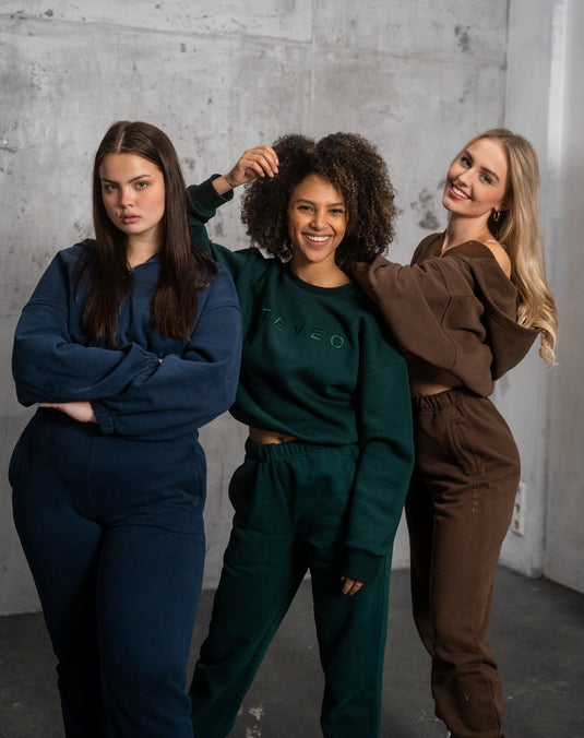 Tenue de la collection TEVEO x Anna von Klinski